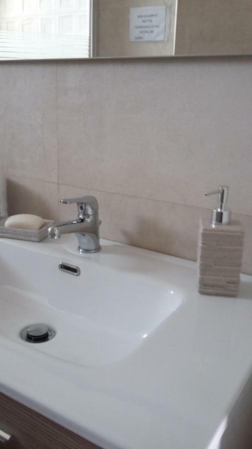 Appartement La Casa Di Nonna Francesca à San Ferdinando di Puglia Extérieur photo